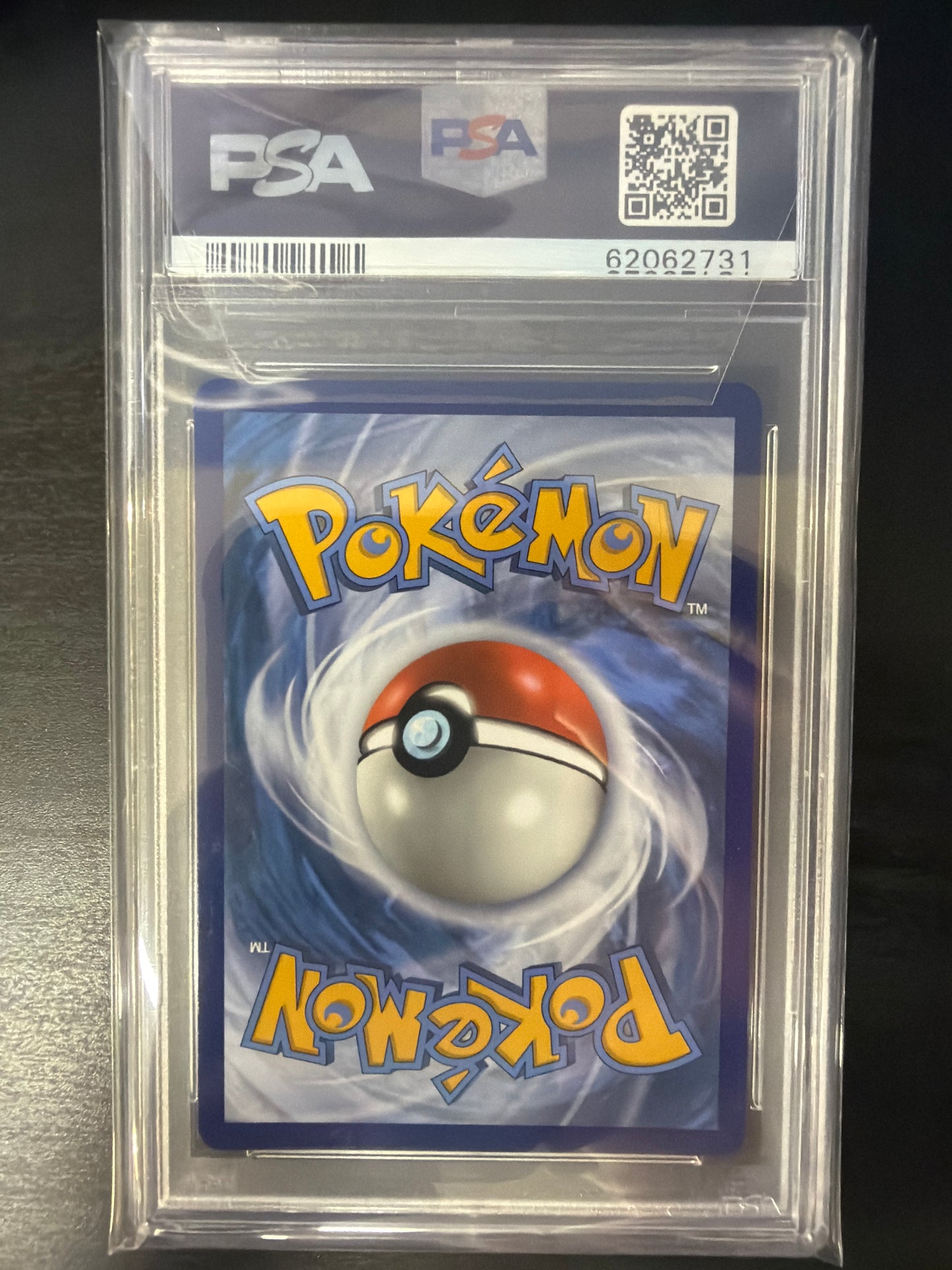 PSA 10 - CHAMPION'S PATH - CHARIZARD VMAX #074